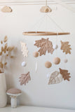 Mobile décoratif - Feuilles d'automne