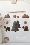 Mobile décoratif - Ours en forêt