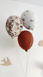 Lapin & ballons - Brown Flowers