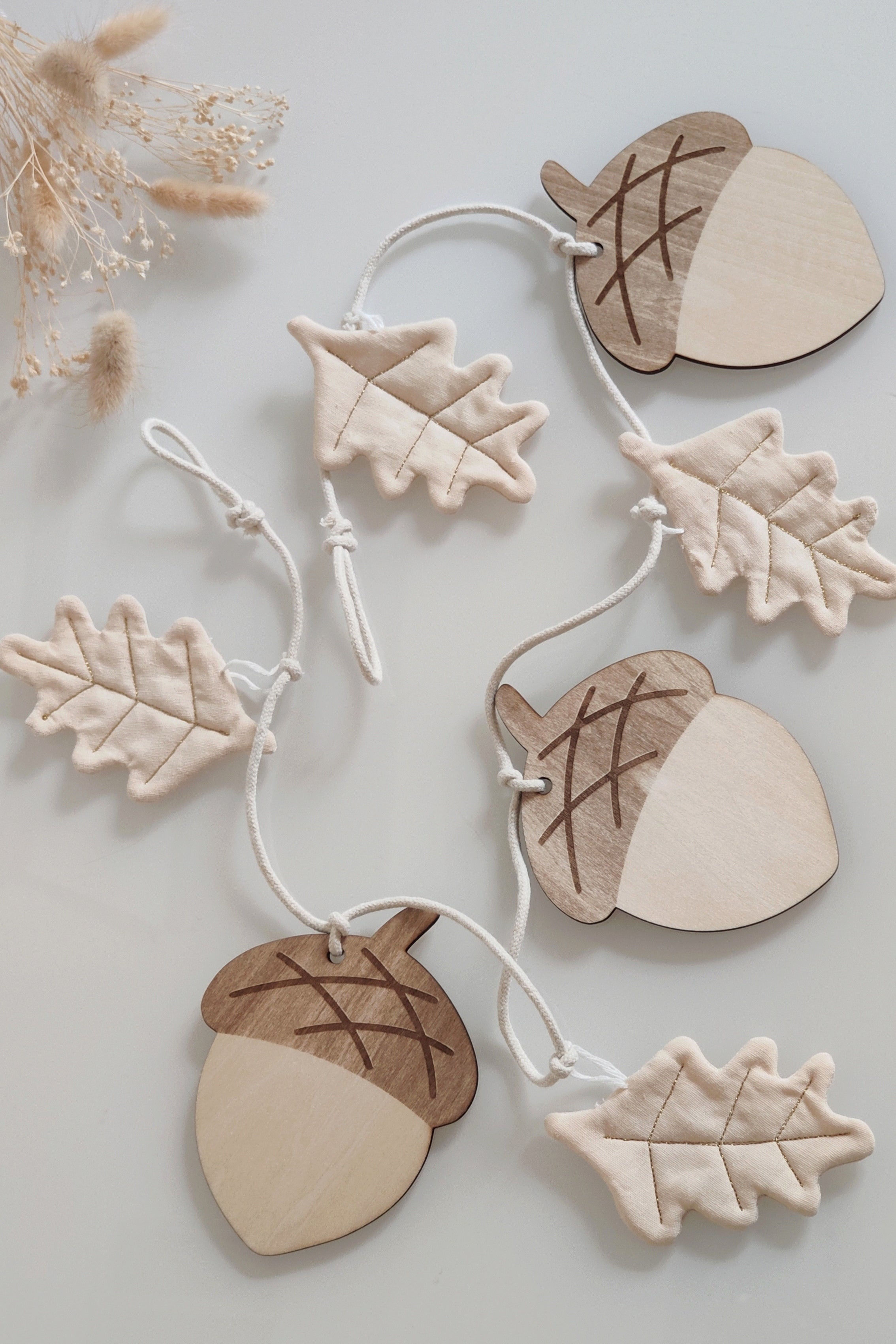 Guirlande chêne beige