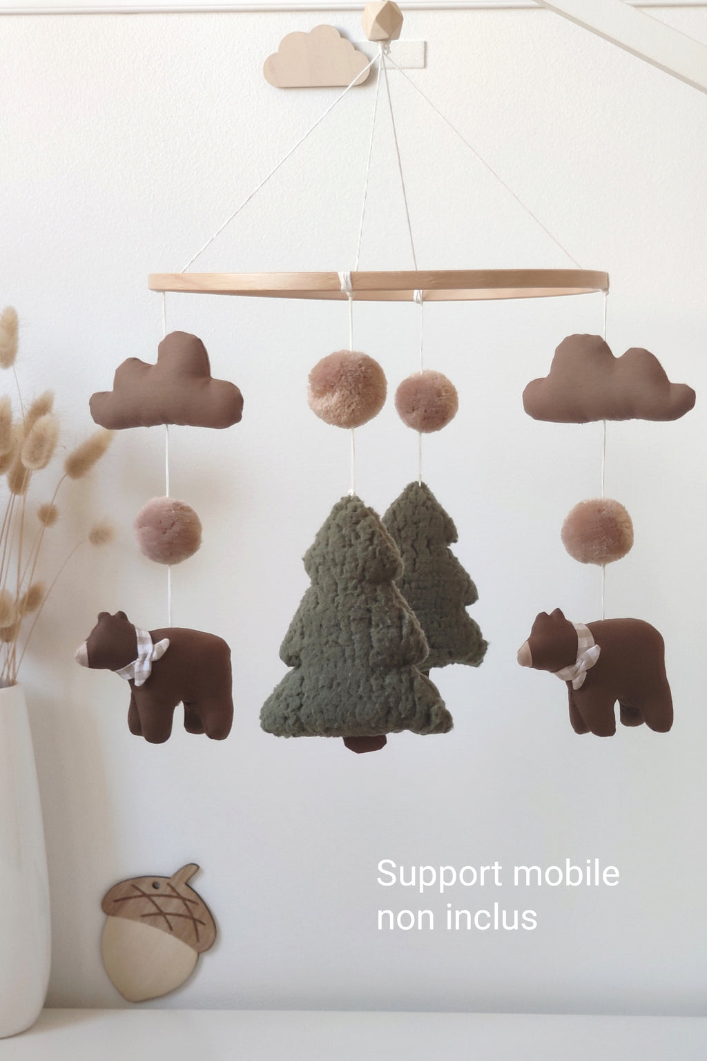 Mobile décoratif - Ours en forêt