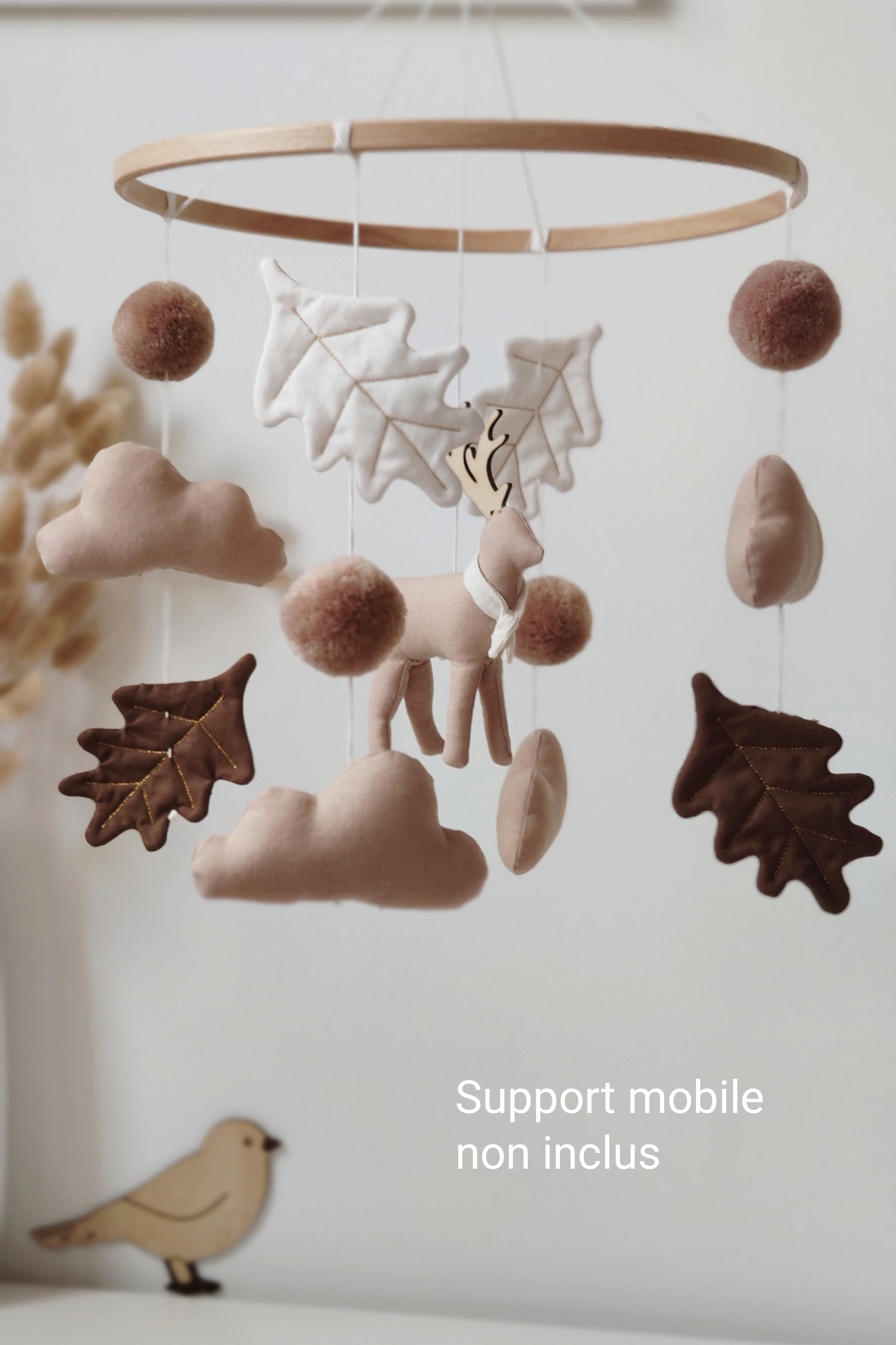 Mobile décoratif - Cerf & feuilles de chêne