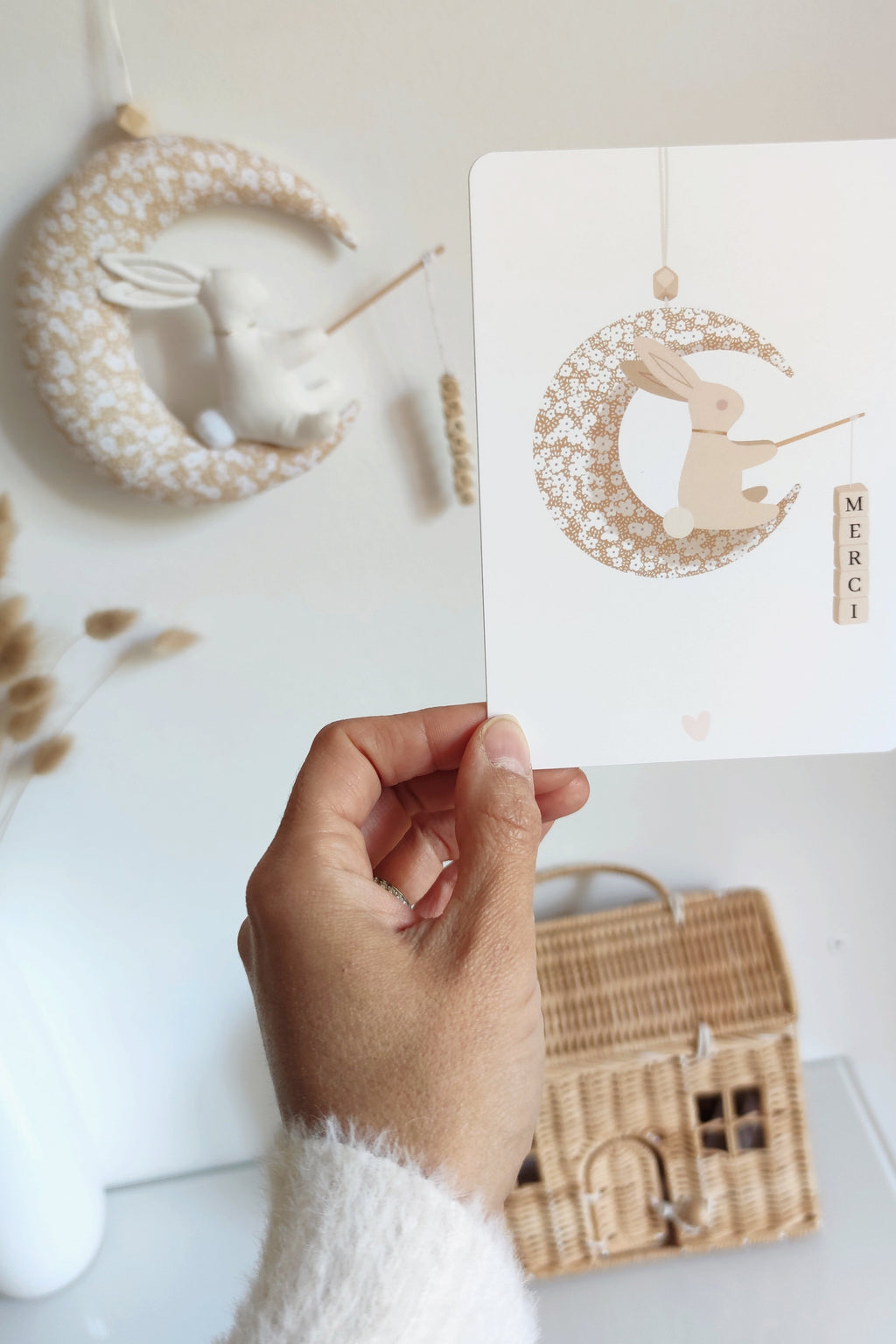 Lapin sur sa lune - Fleurs Caramel