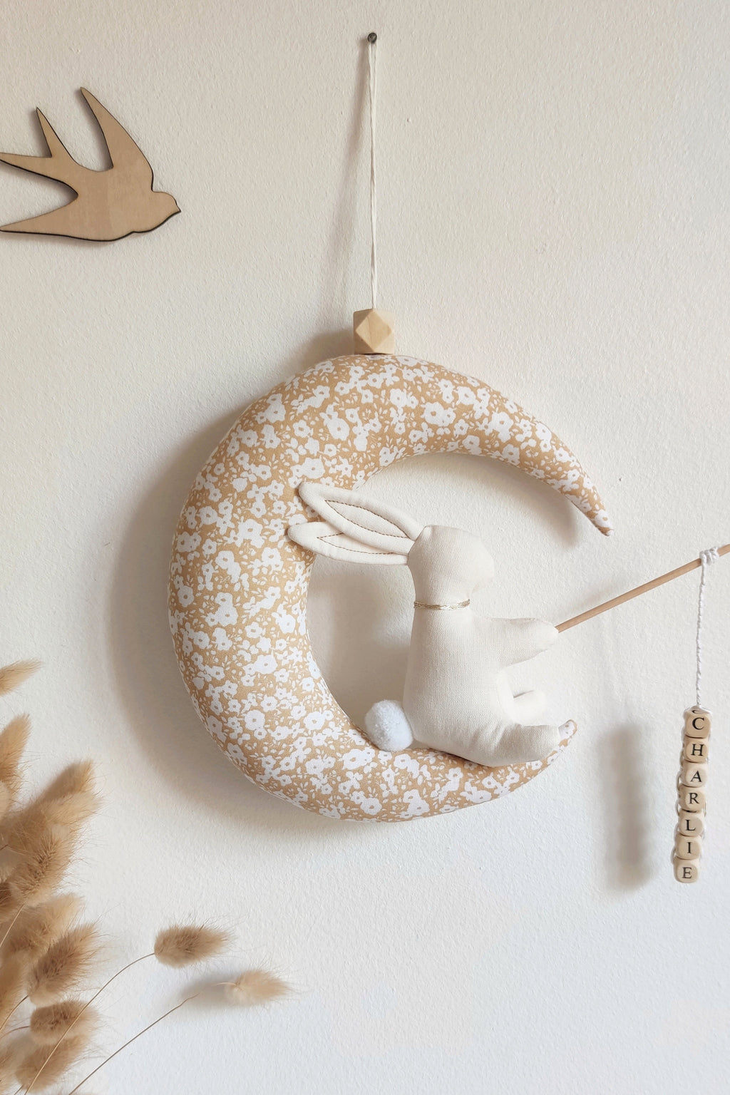 Lapin sur sa lune - Fleurs Caramel