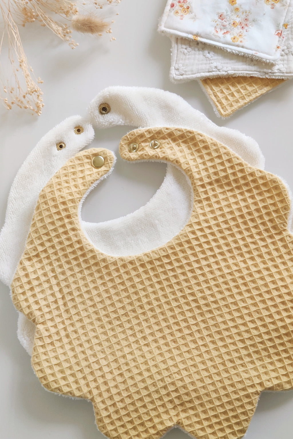 Lot de 3 bavoirs fleurs - Jaune Soleil