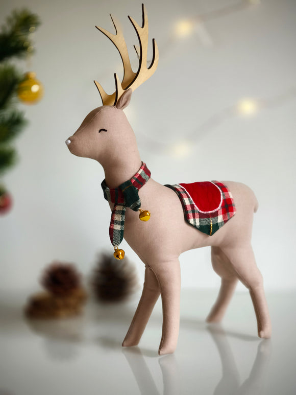 Figurine de Noël - Renne en tartan écossais
