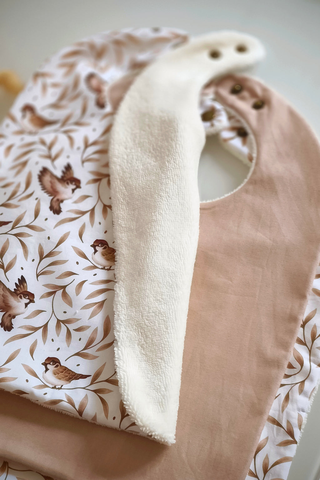 Lot de 3 bavoirs - Oiseaux et brindilles