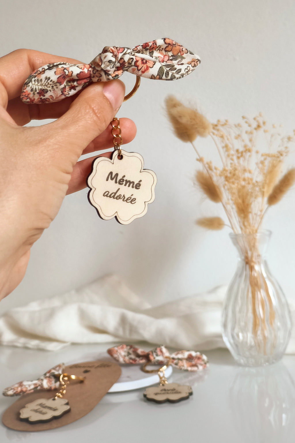 Fête des grands-mères / Porte-clés personnalisé Fleurs 🌸