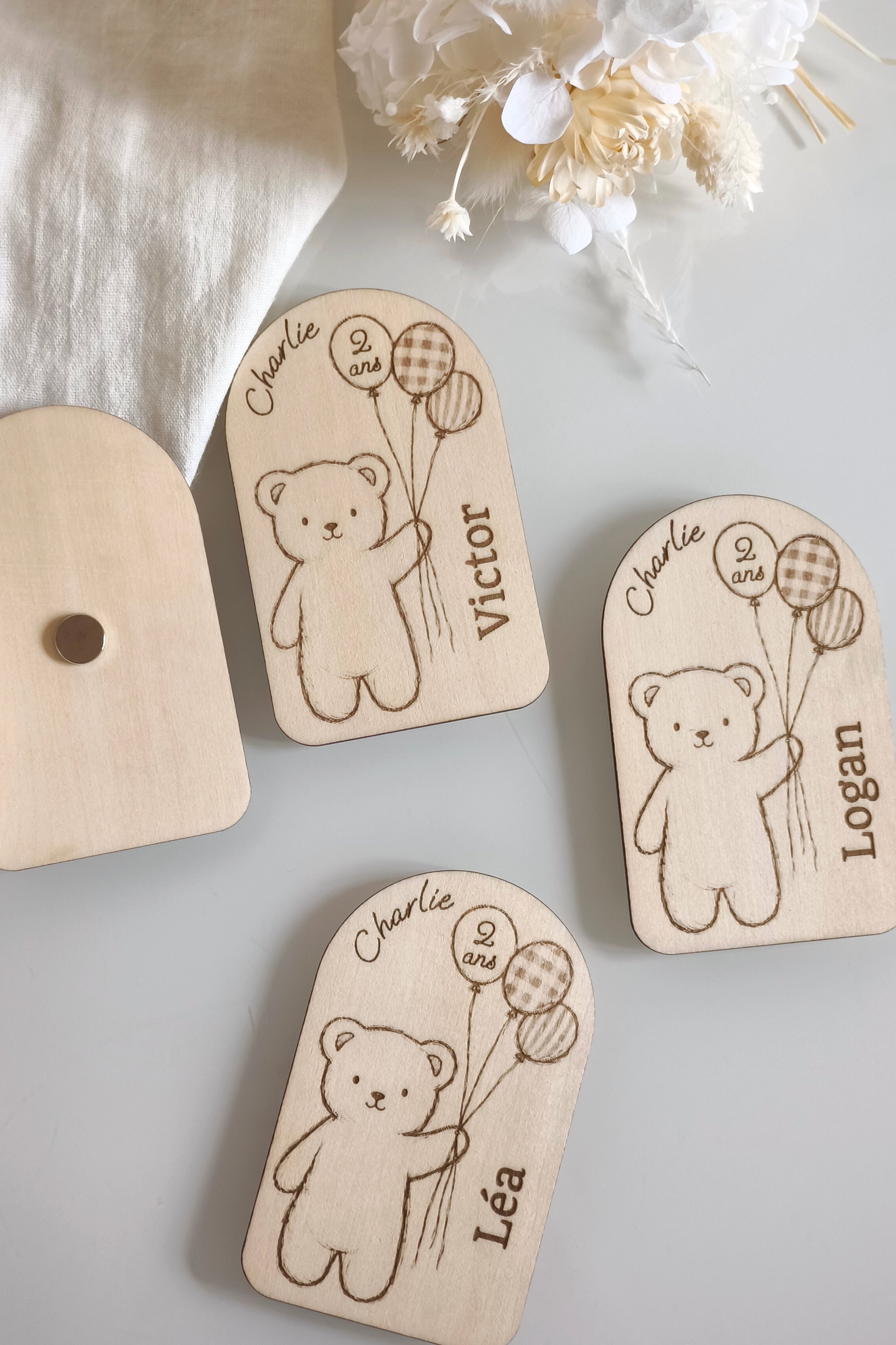 Marque-places magnets Nounours - Version Anniversaire 🎂