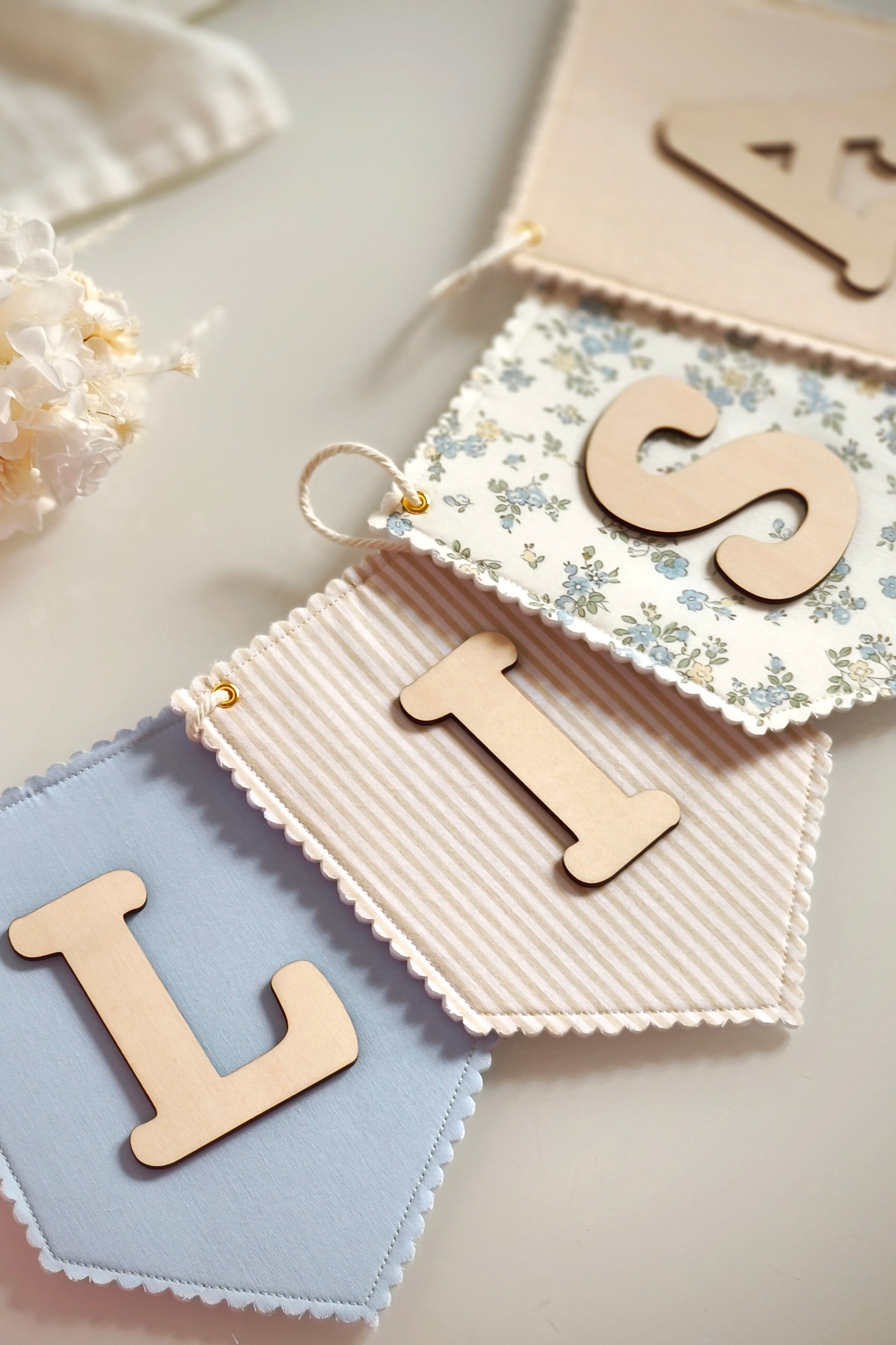 Guirlande prénom et tissus personnalisés