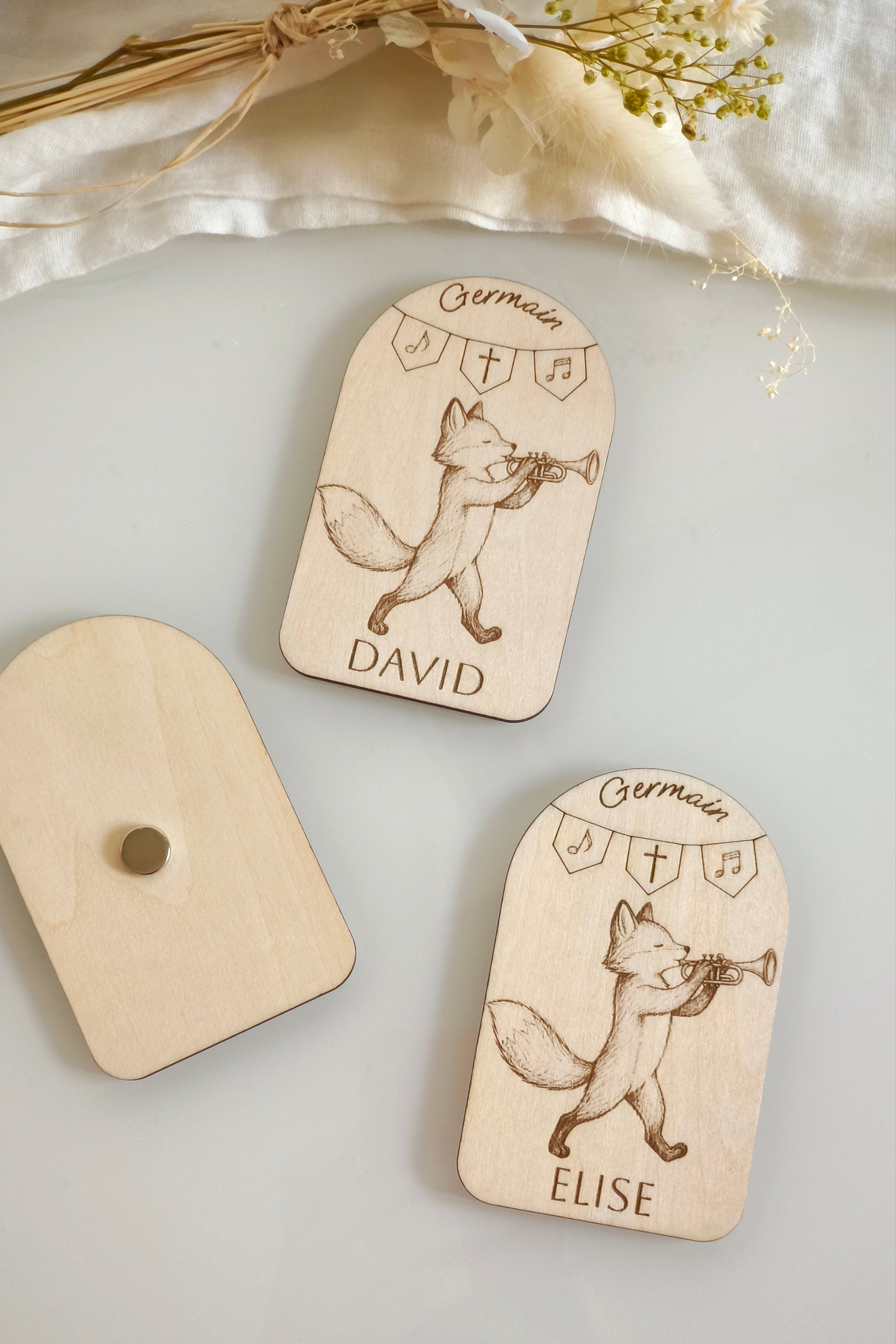 Marque-places magnets Renard - Version Baptême 🕊️