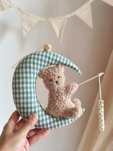 Nounours sur sa lune avec prénom - Vichy vert