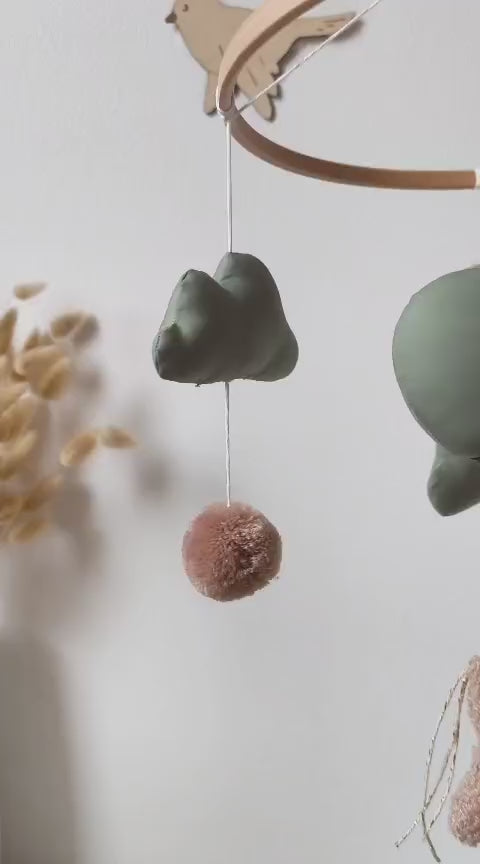 Mobile décoratif Nounours & Ballons - vichy vert