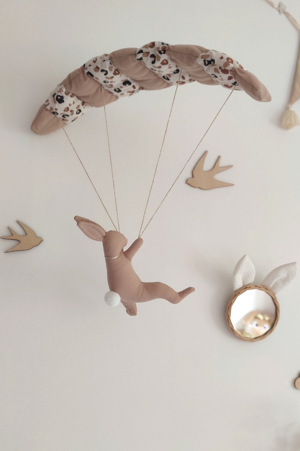 Lapin en parapente - Beige Graou