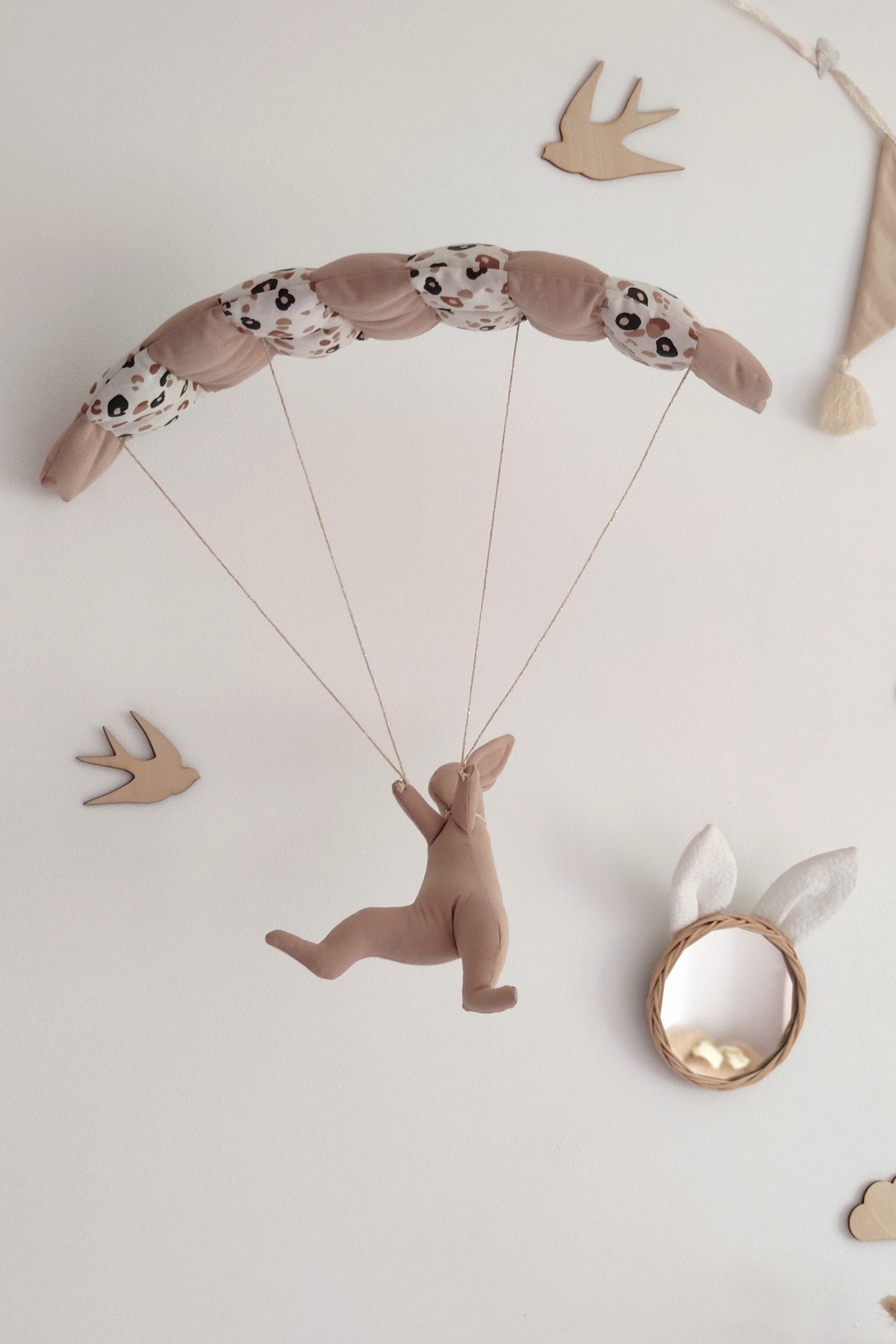 Lapin en parapente - Beige Graou